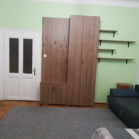 דירה Paris House
